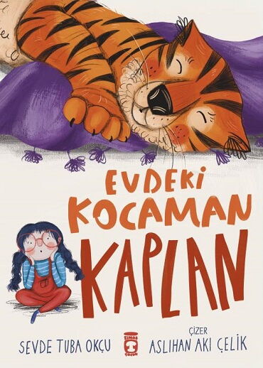 EVDEKİ KOCAMAN KAPLAN
